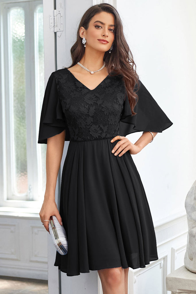 Women Lace Patchwork Dress Cape Sleeve V-Neck Flared A-Line Dress